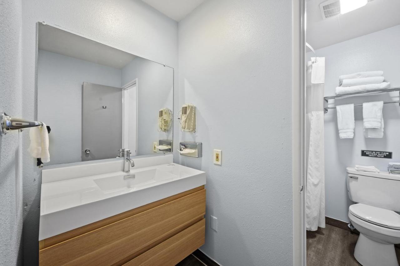 Sol Springs Inn Cathedral City Bagian luar foto