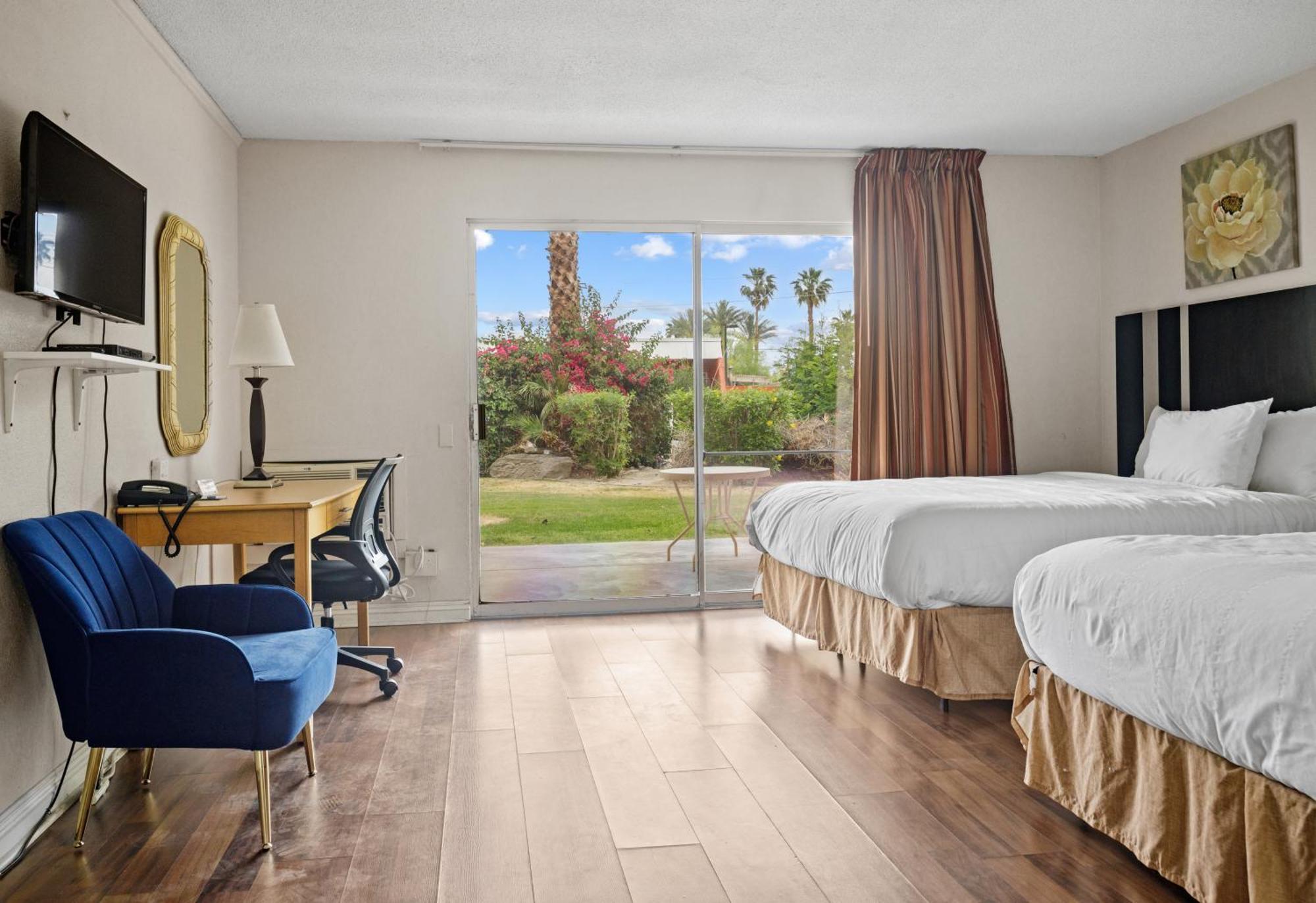 Sol Springs Inn Cathedral City Bagian luar foto