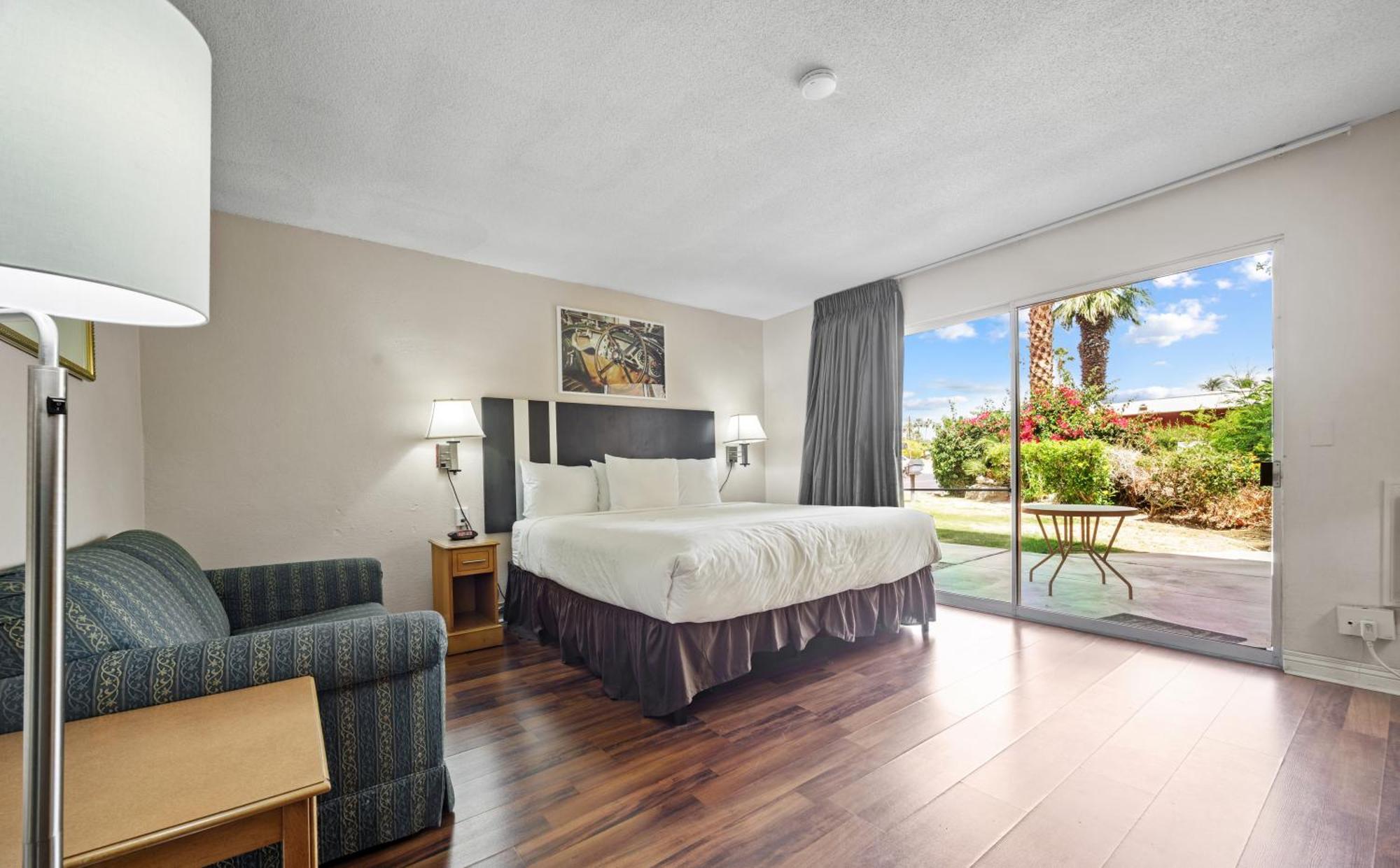 Sol Springs Inn Cathedral City Bagian luar foto