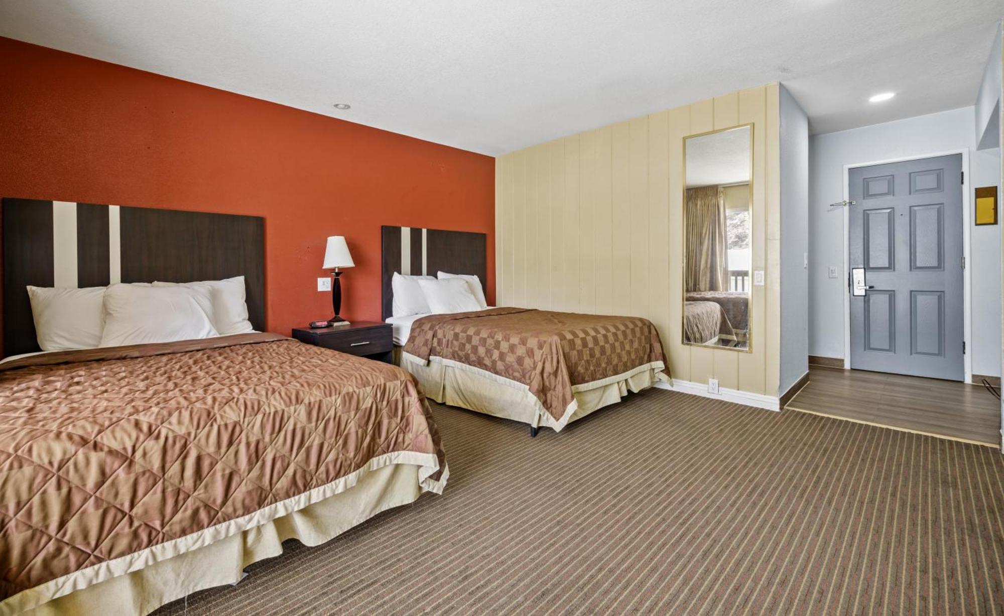 Sol Springs Inn Cathedral City Bagian luar foto